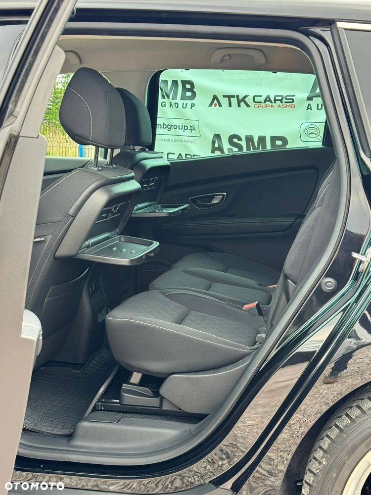Renault Scenic - 12