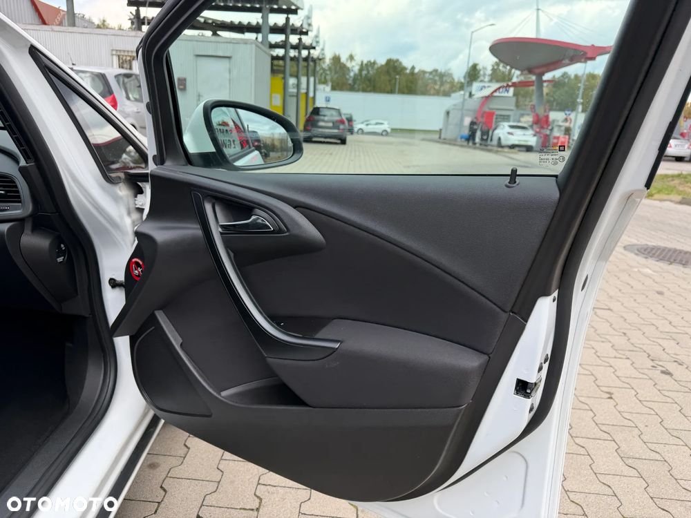 Opel Astra 1.4 Enjoy - 19