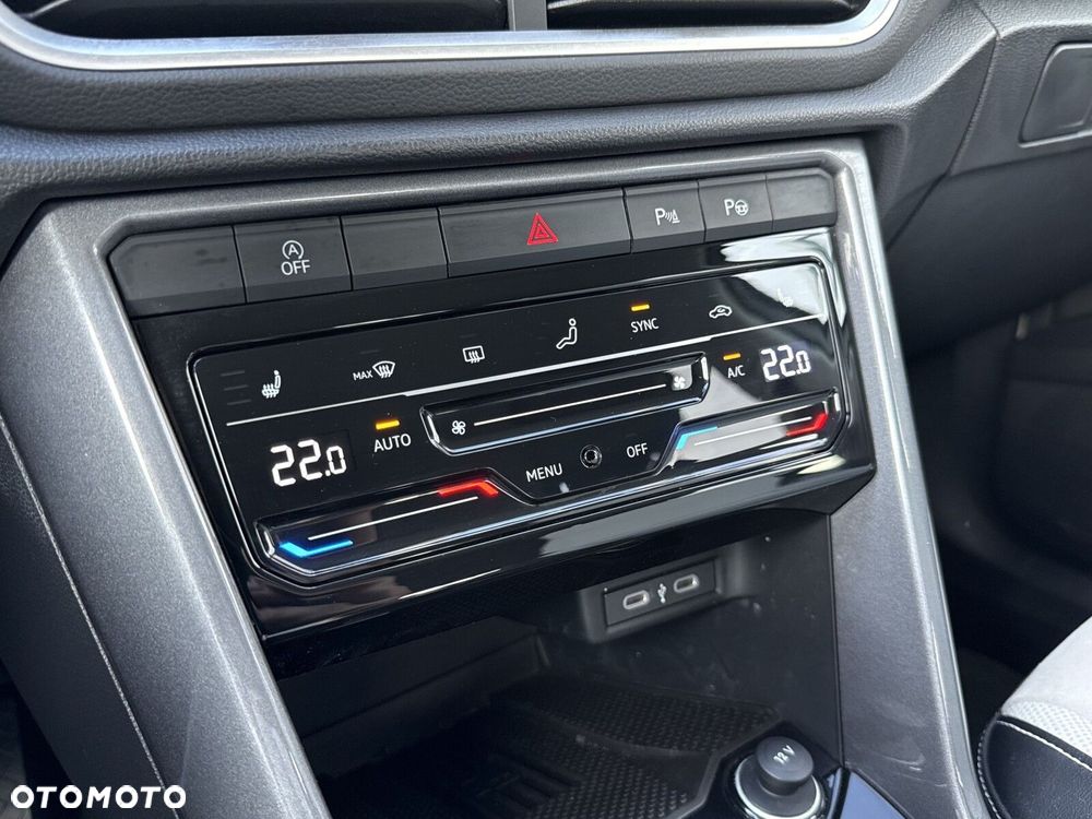 Volkswagen T-Roc 1.5 TSI Style DSG - 32