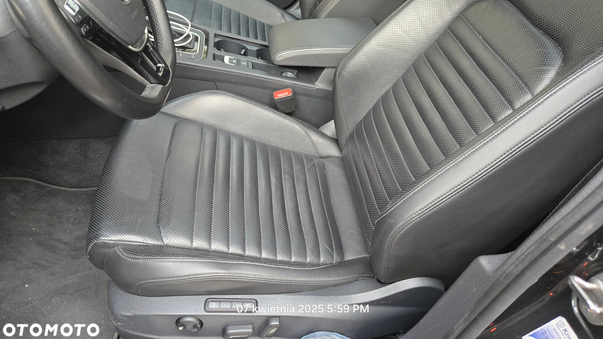 Volkswagen Passat 2.0 TDI BMT Highline DSG7 - 17