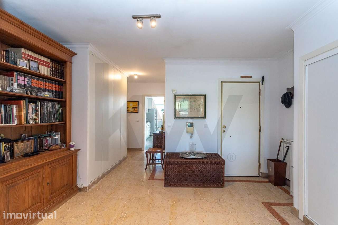 Apartamento T3, Terraço com Vista Panorâmica, varandas e garagem – Alg - Grande imagem: 4/42