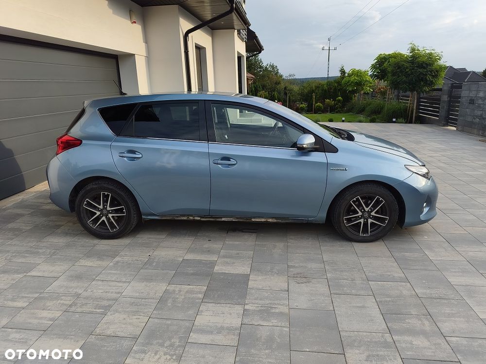 Toyota Auris 1.8 HSD Prestige NAVI - 4