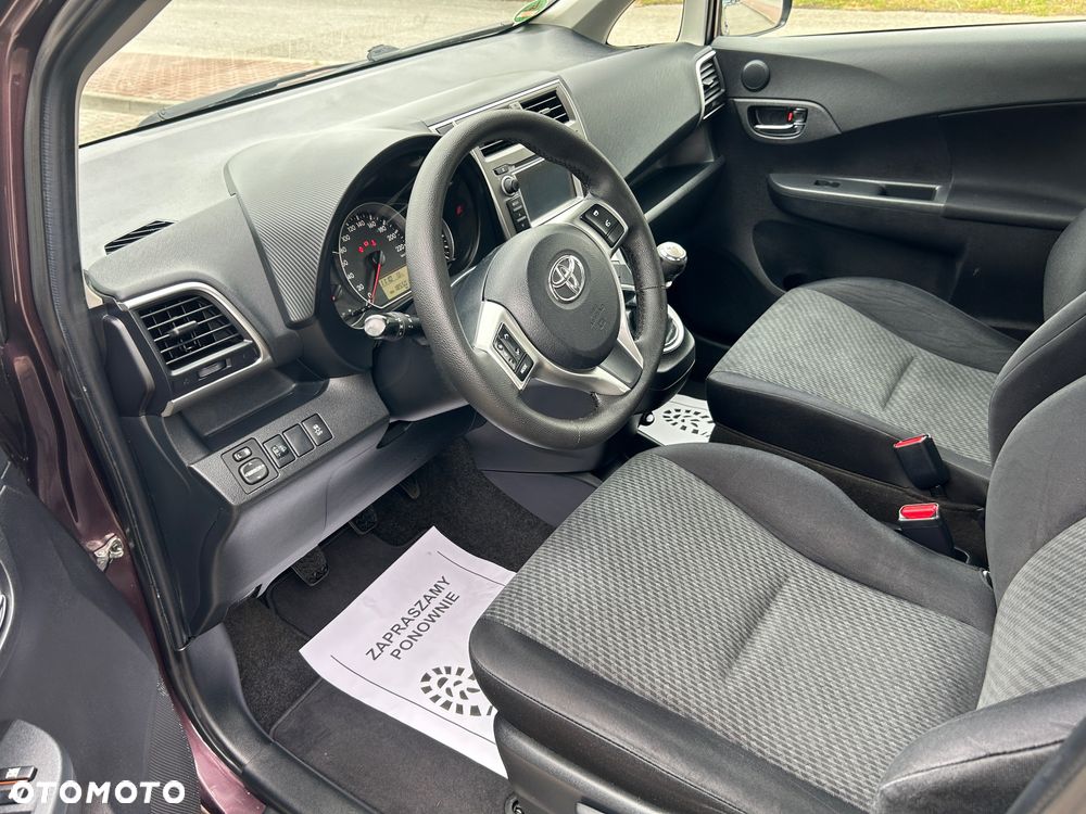 Toyota Verso S 1.33 VVT-i - 8