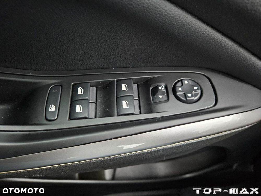Opel Grandland - 26