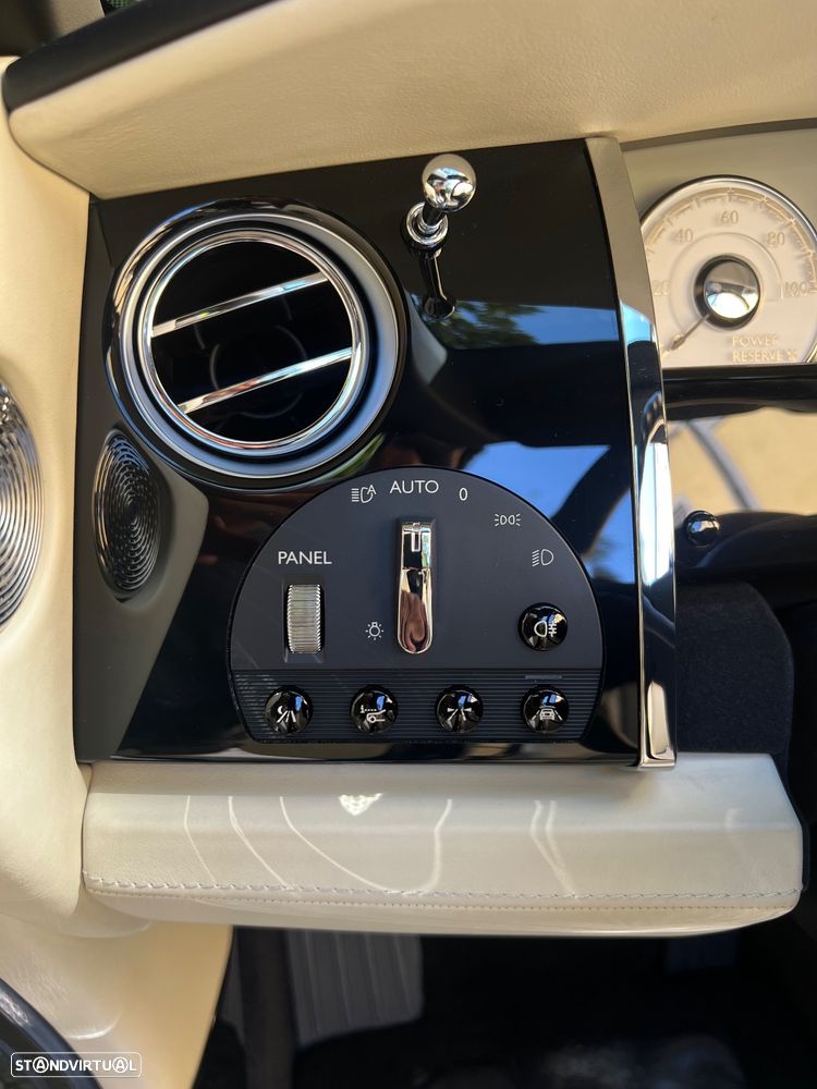 Rolls Royce Dawn - 40