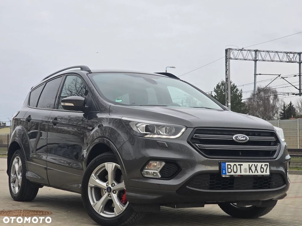 Ford Kuga 2.0 TDCi 4x4 ST-Line - 33