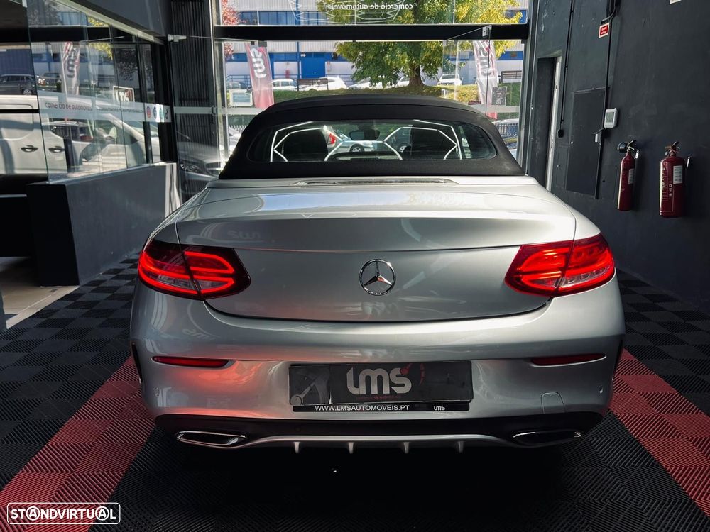 Mercedes-Benz C 220 d Cabrio AMG Line - 11