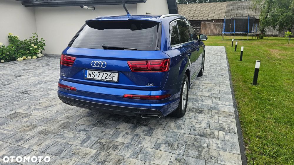 Audi Q7 - 15