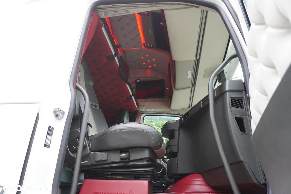 Volvo FH 540 Euro 6 6x2 / Chłodnia Krone 18 EPAL / Carrier Supra 1150 MT / multitemperatura / 280 tys. km! - 33