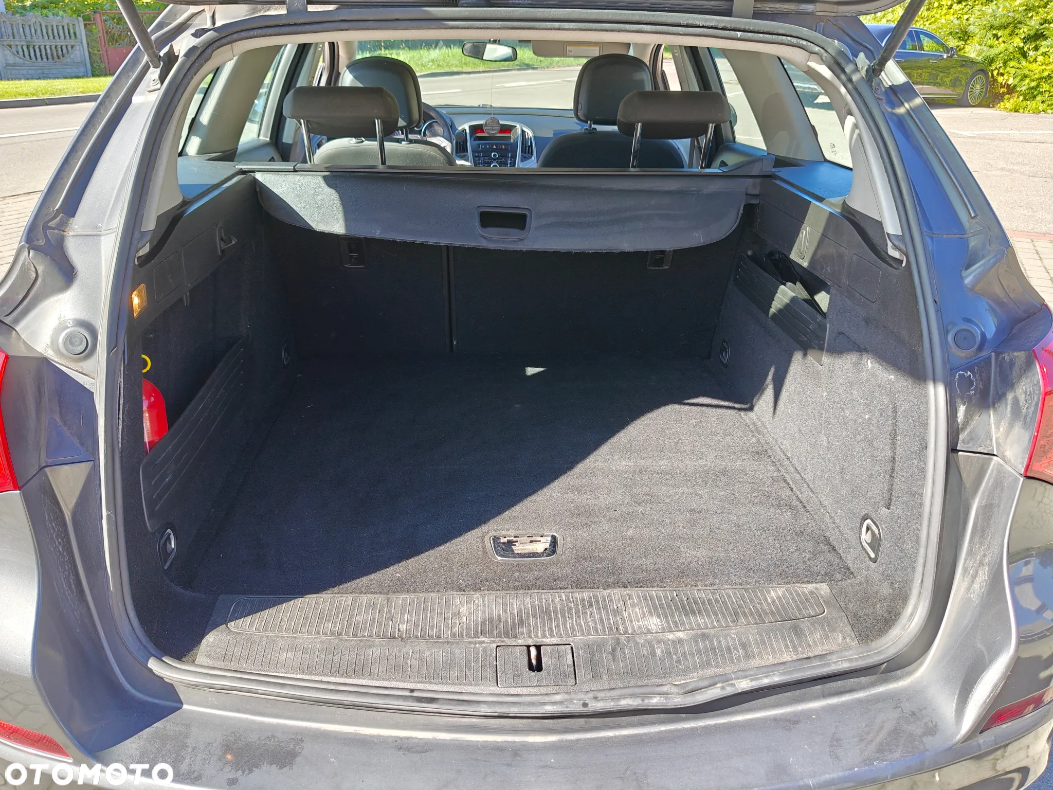 Opel Astra III 1.6 Cosmo - 17