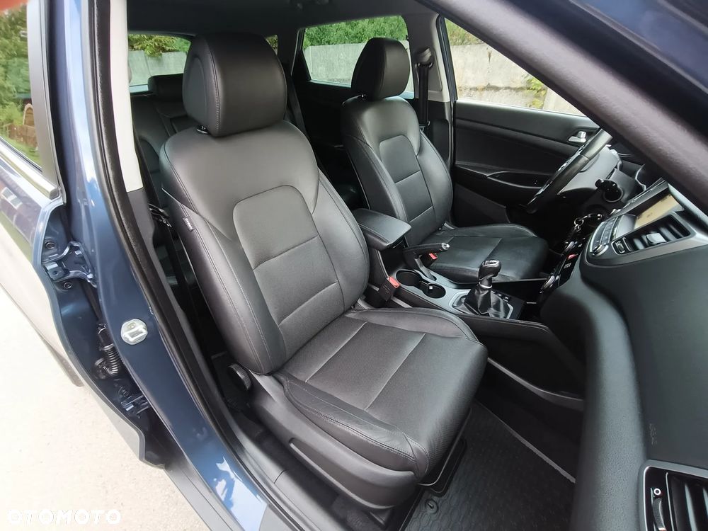 Hyundai Tucson 2.0 CRDI 4WD Premium - 31