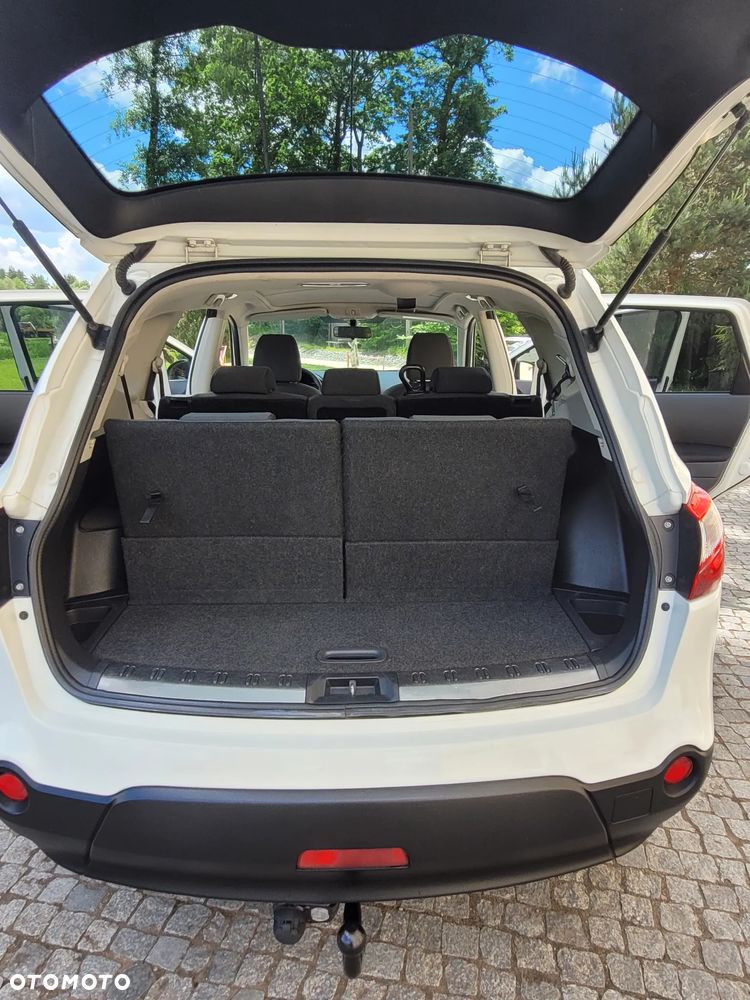 Nissan Qashqai+2 - 14