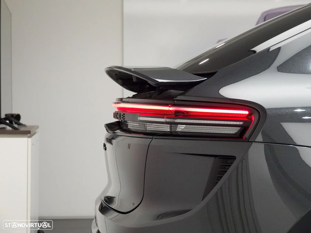 Porsche Macan Electric Turbo - 5