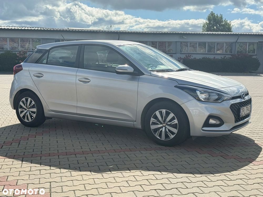 Hyundai i20 1.1 CRDi Comfort - 9
