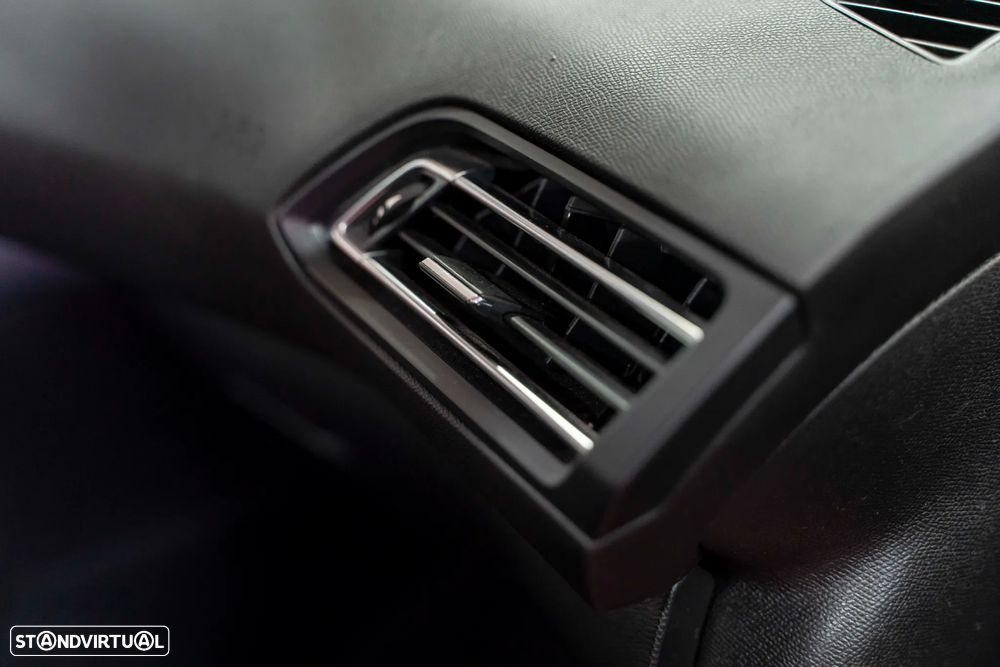 Peugeot 308 1.2 PureTech Style - 23