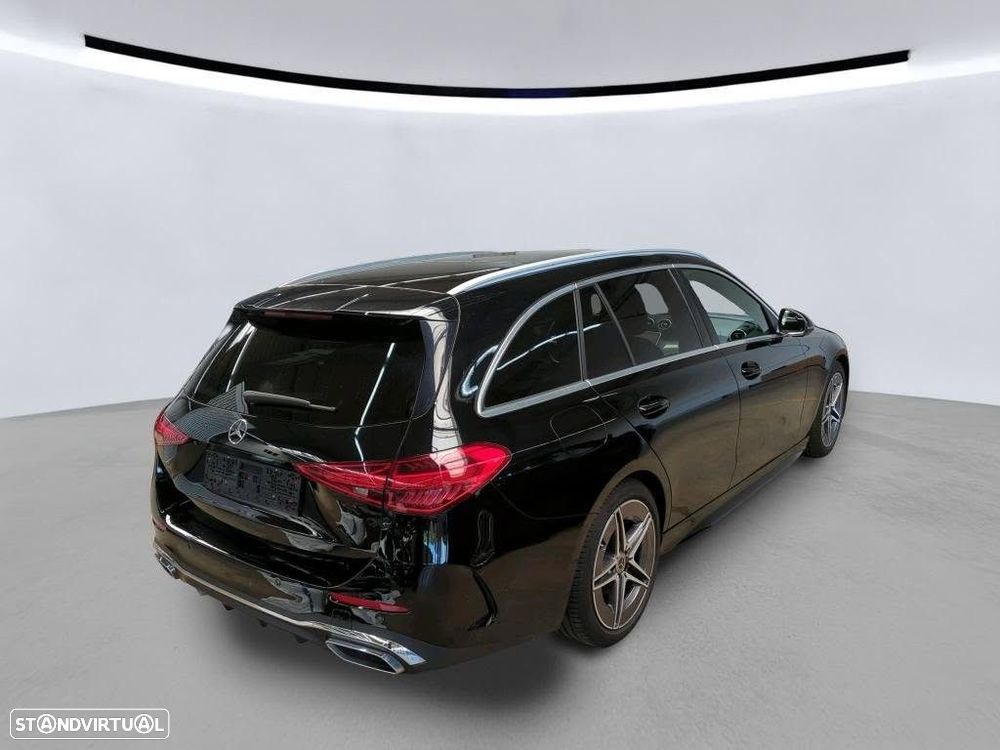 Mercedes-Benz C 220 d AMG Line - 4