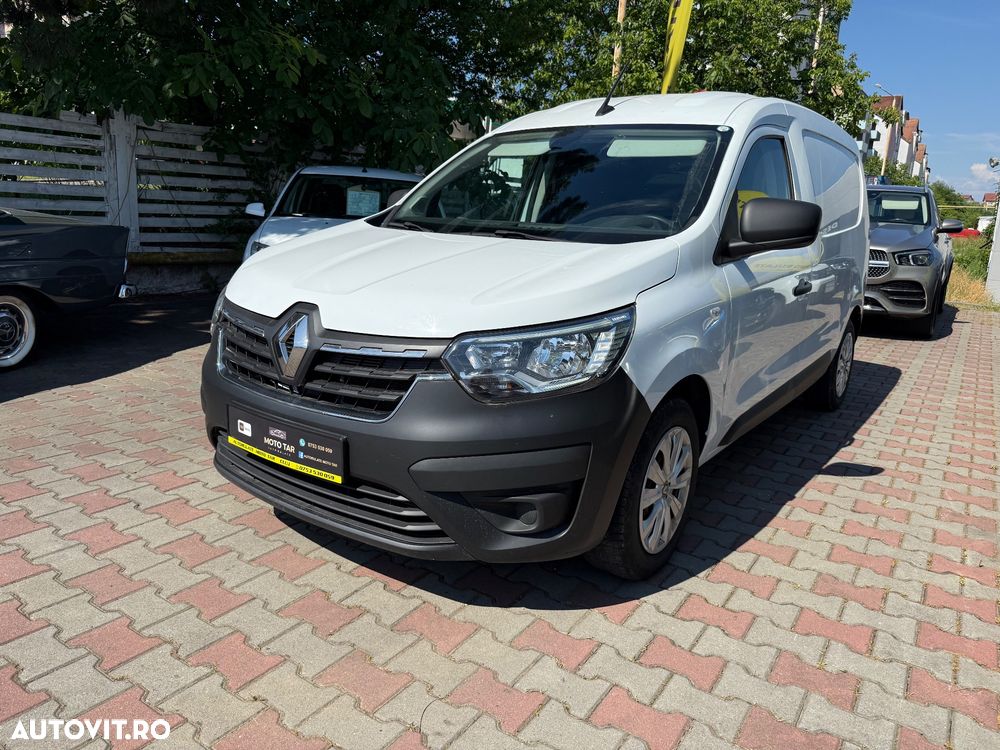 Renault Express - 1