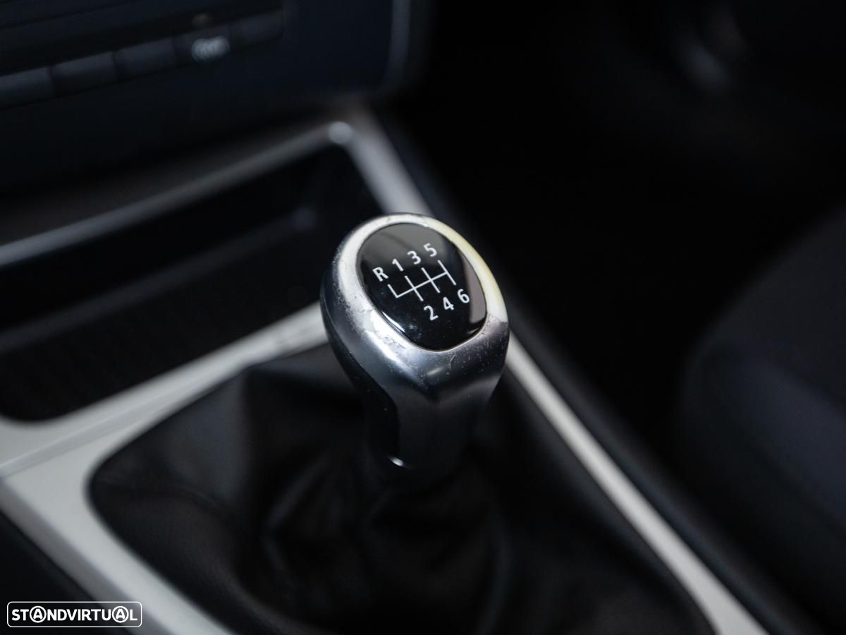 BMW 118 - 16
