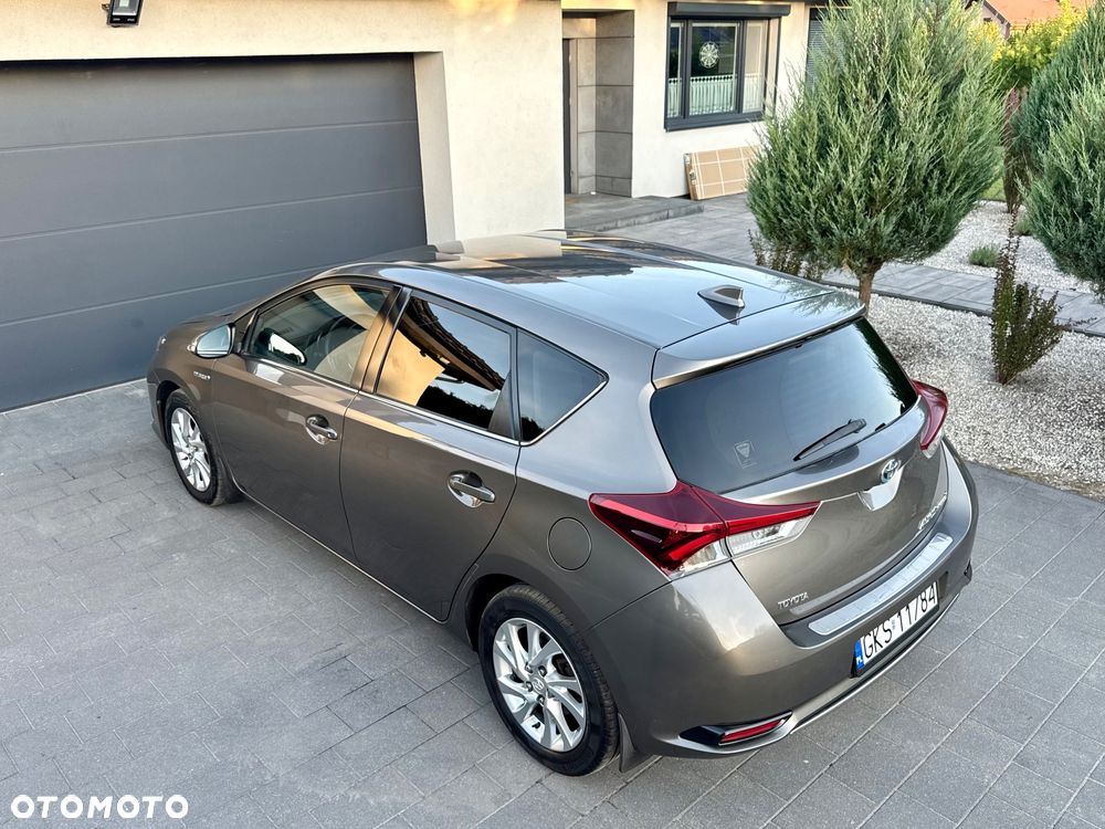 Toyota Auris - 23