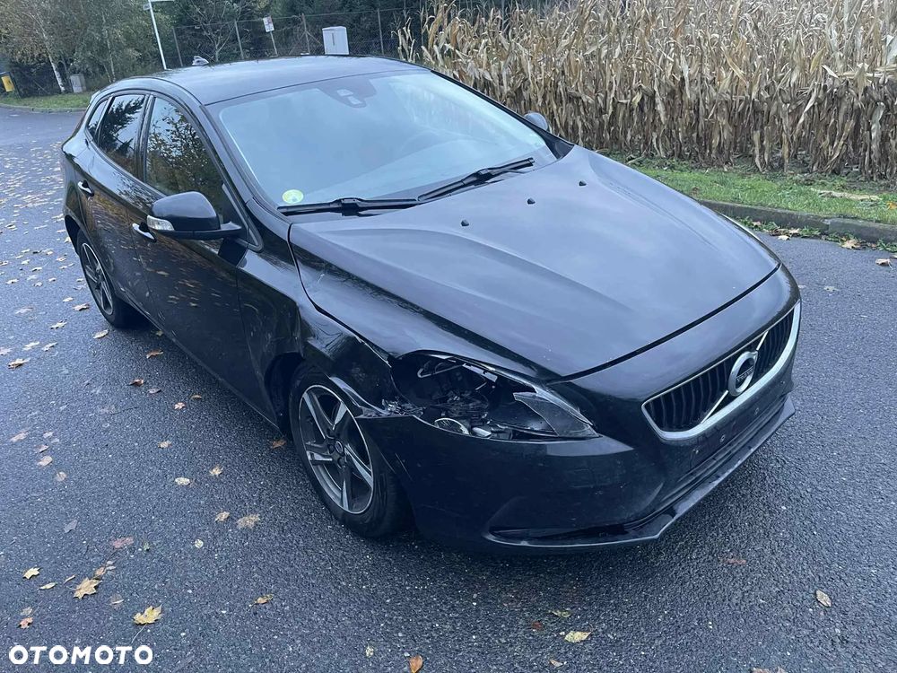 Volvo V40 D2 Drive-E Momentum - 3