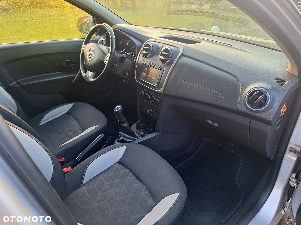 Dacia Sandero Stepway TCe 90 (S&S) Prestige - 6