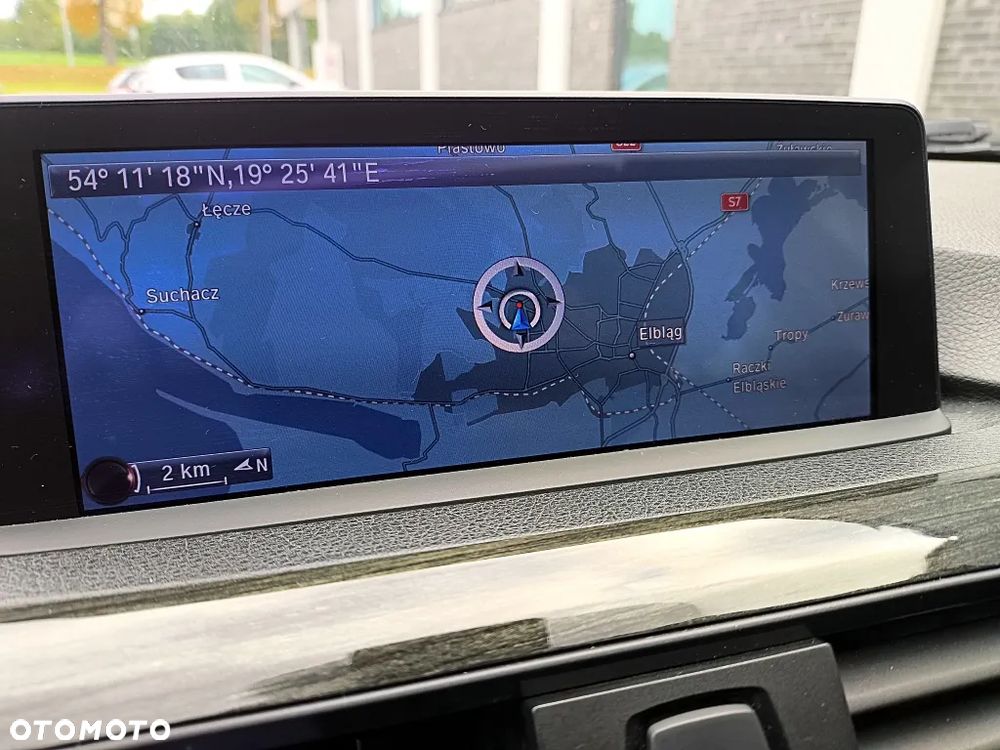 BMW Seria 3 330d Luxury Line - 29