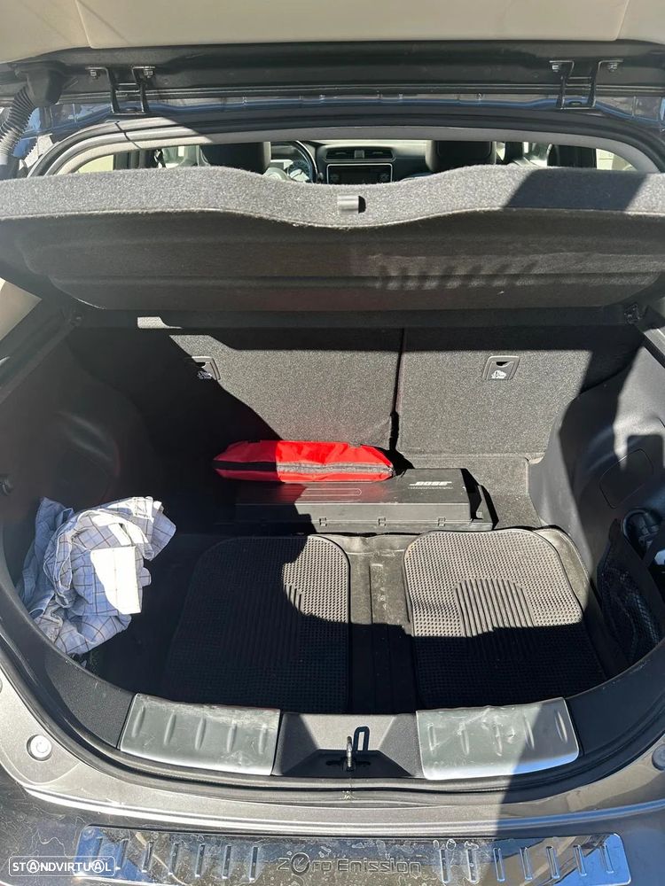 Nissan Leaf Tekna ProPilot Park - 11