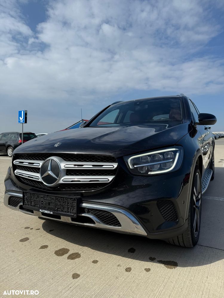 Mercedes-Benz GLC 220 d 4MATIC 9G-TRONIC - 10