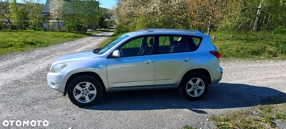Toyota RAV4 2.0 4x4 Automatik Sol - 2