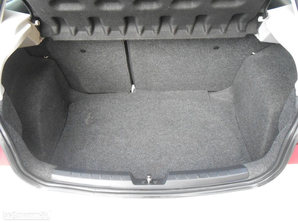 SEAT Ibiza 1.2 12V - 18