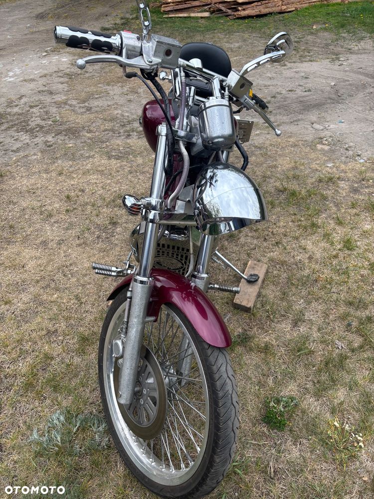 Suzuki Intruder - 2