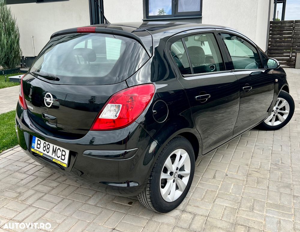 Opel Corsa - 25