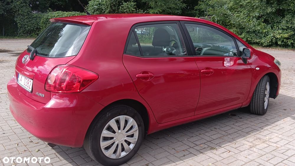 Toyota Auris 1.6 VVT-i Luna - 4