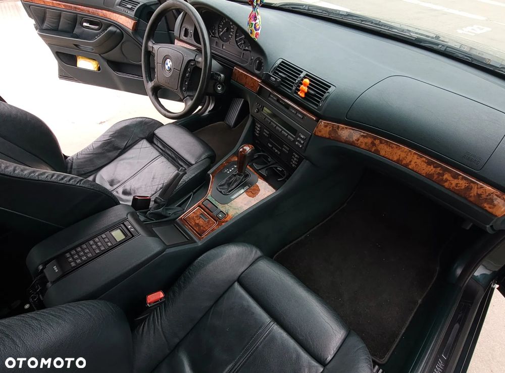 BMW Seria 5 - 22