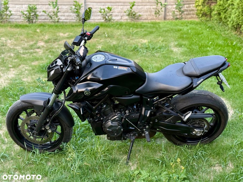 Yamaha MT - 9