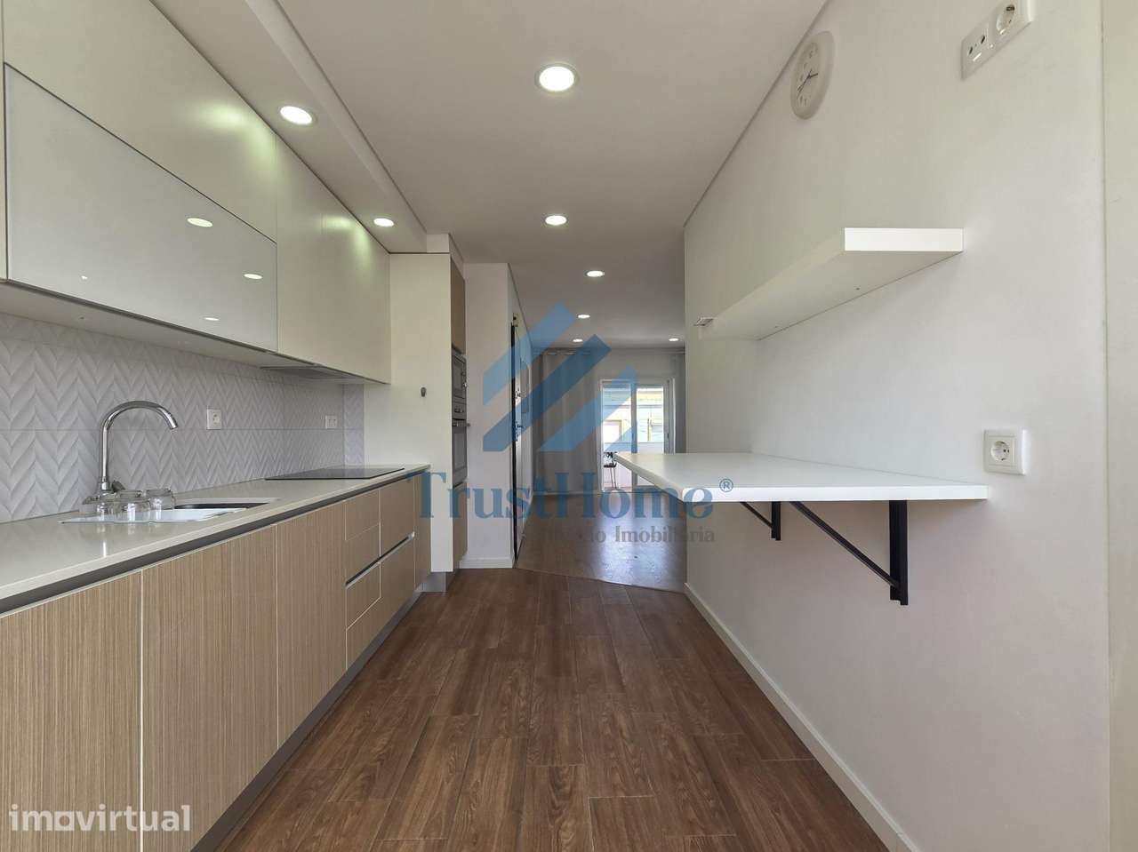 T2 remodelado na Quinta da Lomba Barreiro - Grande imagem: 4/15
