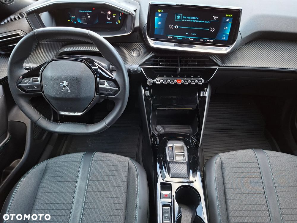 Peugeot 2008 50kWh Allure - 19
