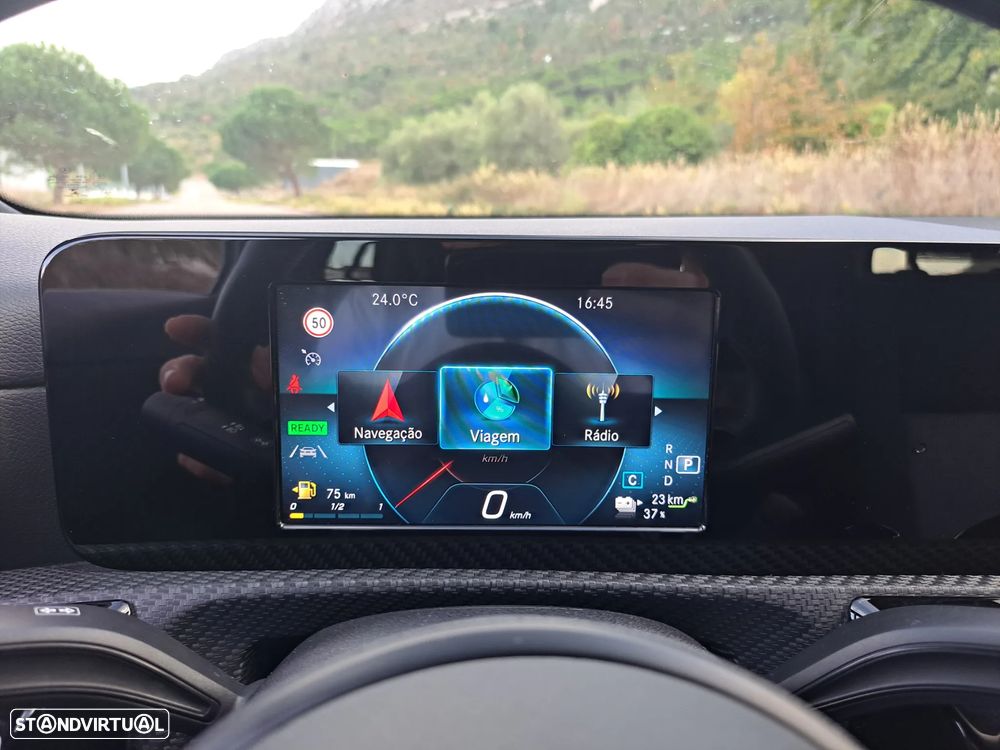 Mercedes-Benz A 250 e 8G-DCT - 24