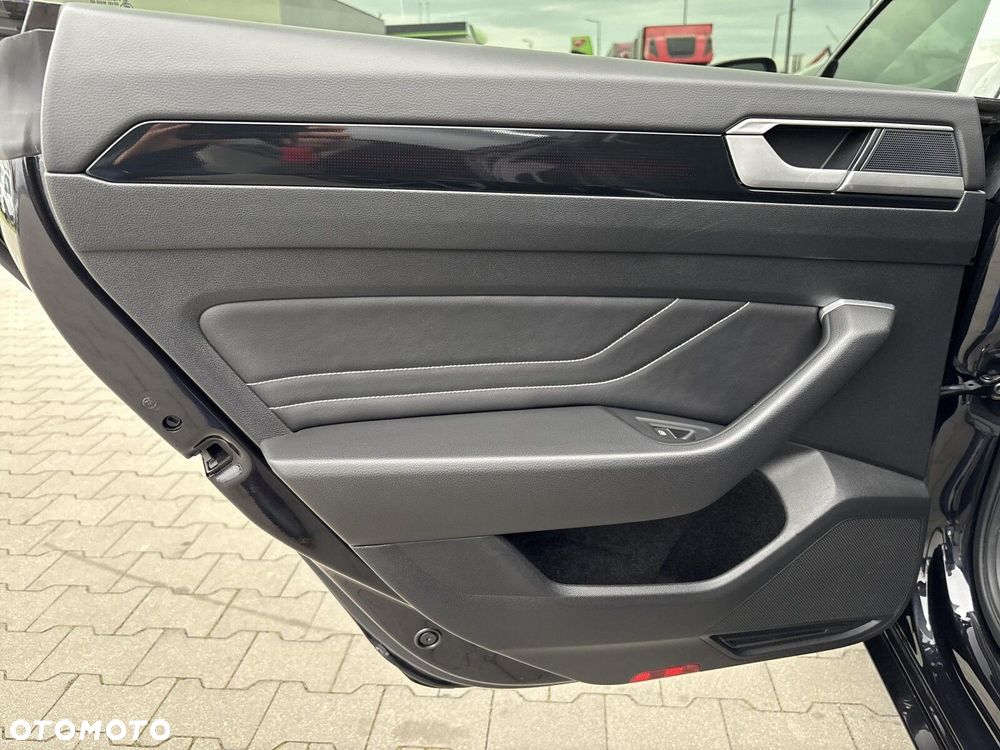 Volkswagen Arteon Shooting Brake - 12