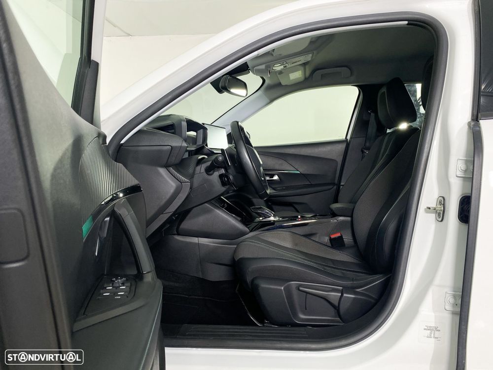 Peugeot 2008 1.2 PureTech Allure Pack EAT8 - 8