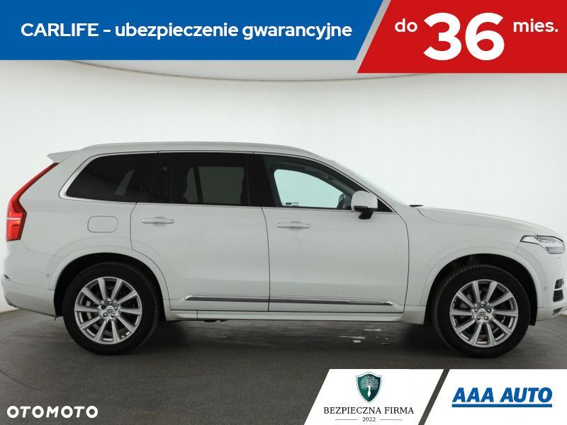 Volvo XC 90 - 8