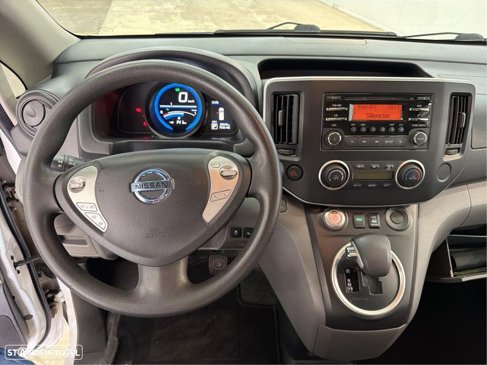 Nissan NV200 Combi - 9