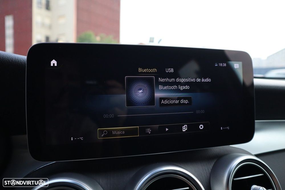 Mercedes-Benz GLC 300 de Coupe 4Matic 9G-TRONIC AMG Line - 52