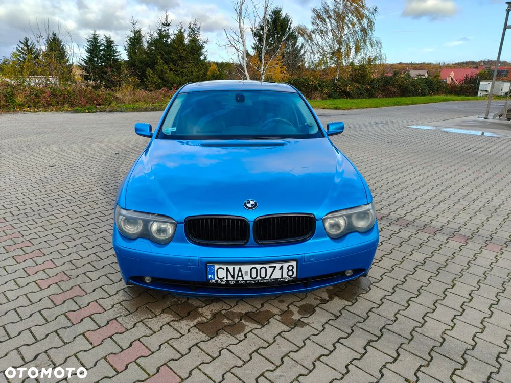 BMW Seria 7 745i - 2