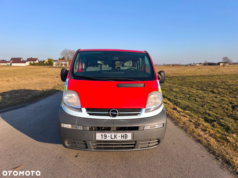 Opel Vivaro - 9