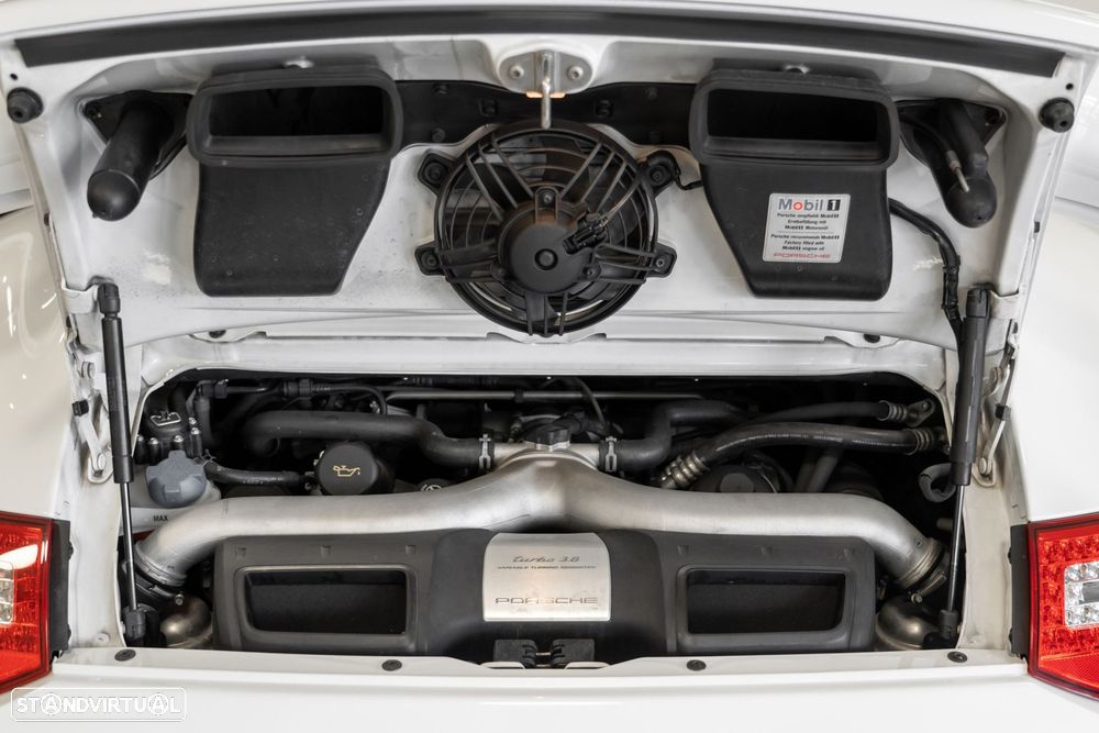 Porsche 911 (997) - 24