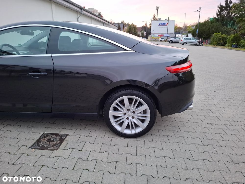 Renault Laguna dCi 180 FAP GT - 14