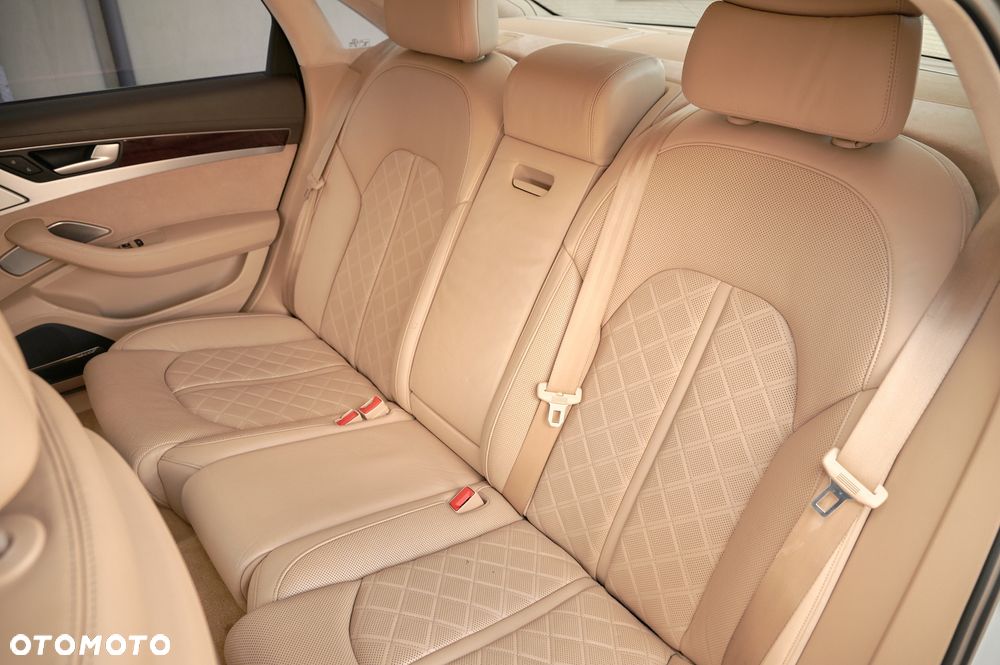 Audi S8 4.0 TFSI Quattro - 23