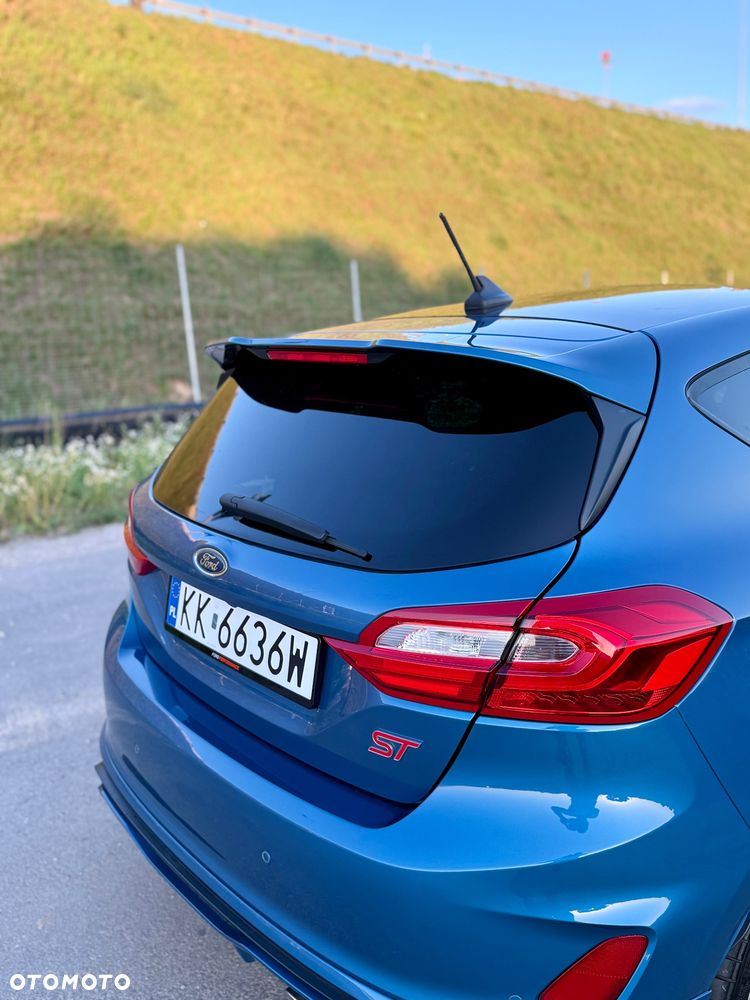 Ford Fiesta - 7