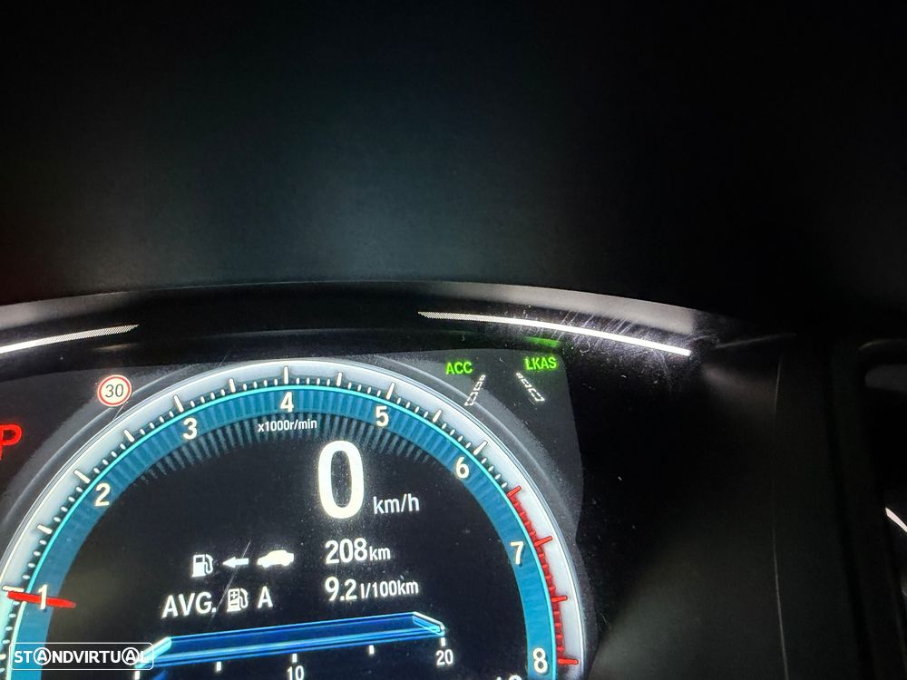 Honda Civic 1.5 i-VTEC Elegance Navi CVT - 27